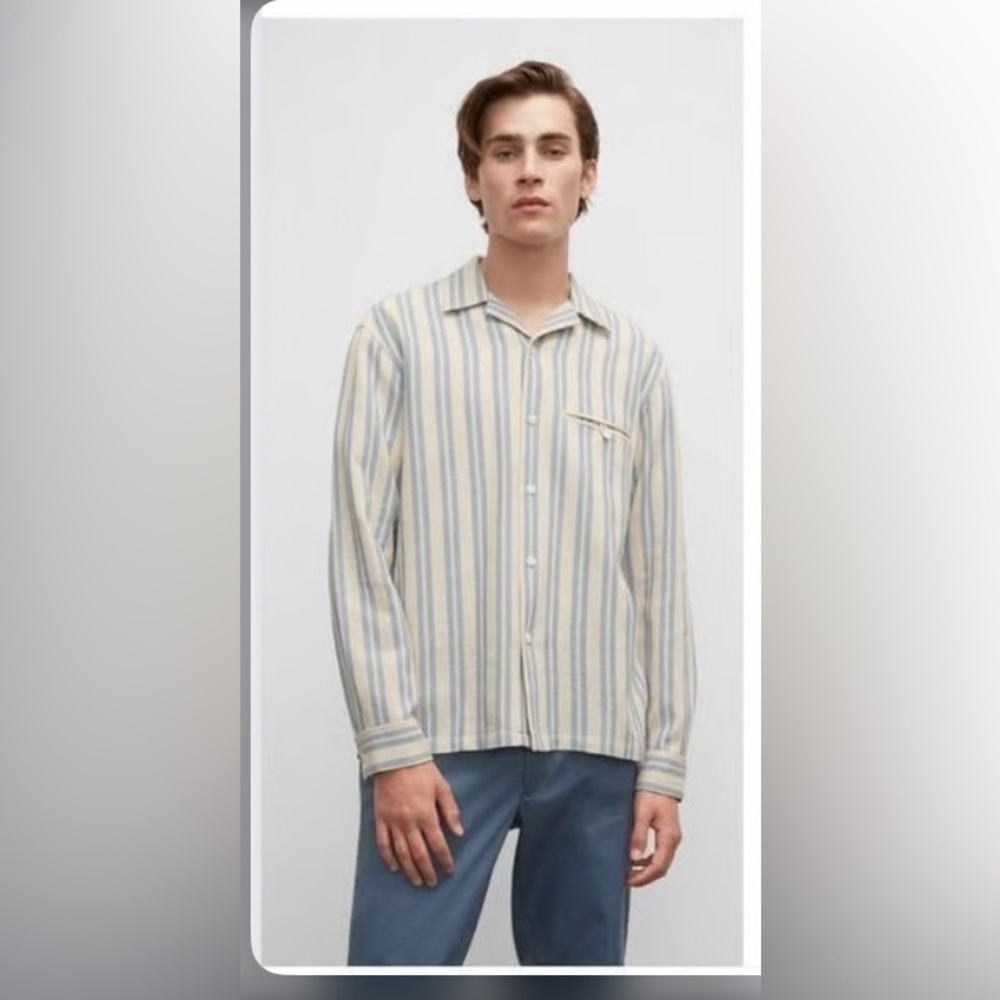 Club Monaco 100% Cotton Button Front Shirt size Large